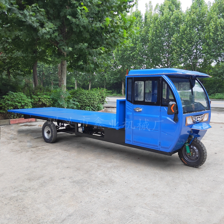 冬天怎么能沒有一臺(tái)帶暖氣的電動(dòng)平板車